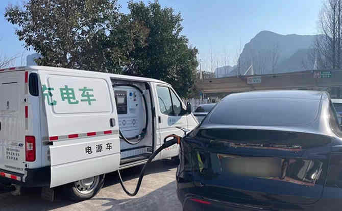 察哈尔右翼后旗汽车搭电